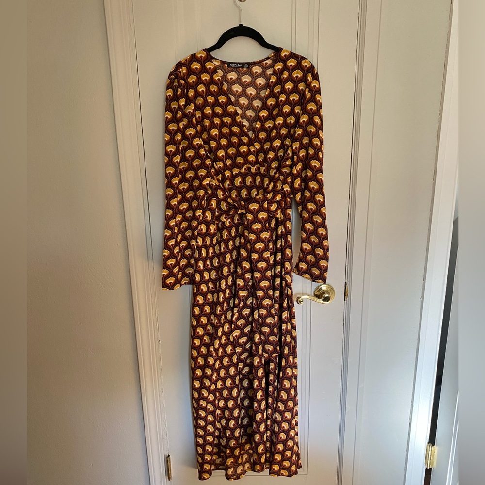 Long Sleeve Retro Pattern Maxi Dress
